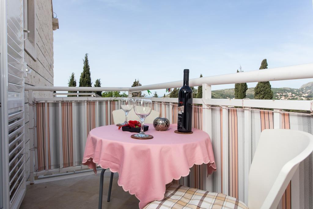 Apartments Mira مْليني المظهر الخارجي الصورة